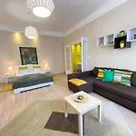 Orangehomes One Bedroom Comfy Budapeste